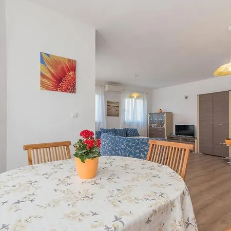 Apartament Dado